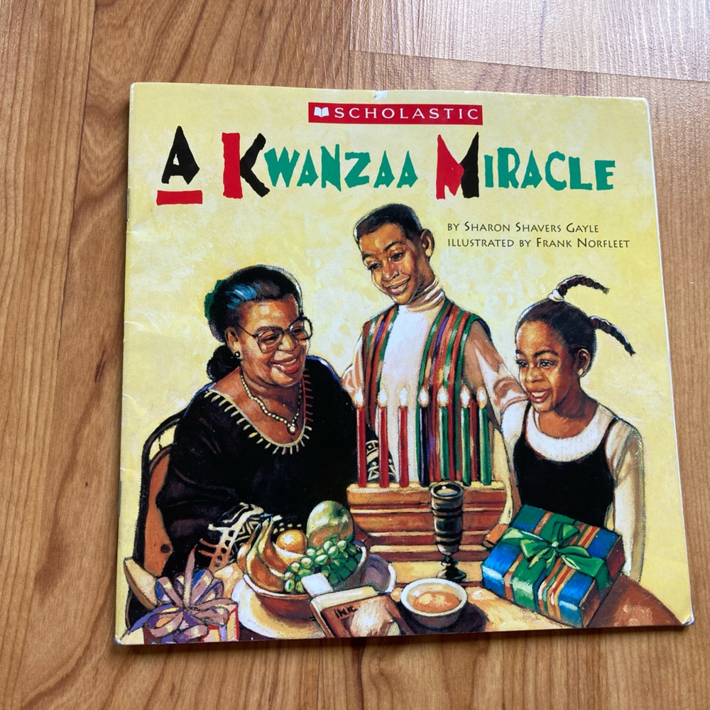 ✨10/$12✨A Kwanzaa Miracle